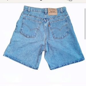 VTG ORANGE TAB LEVI'S 951 RELAXED FIT DENIM SHORTS